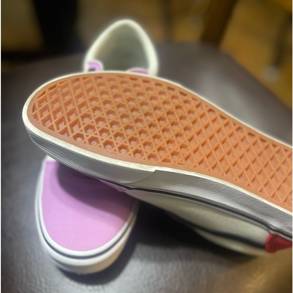 Womens van size 9